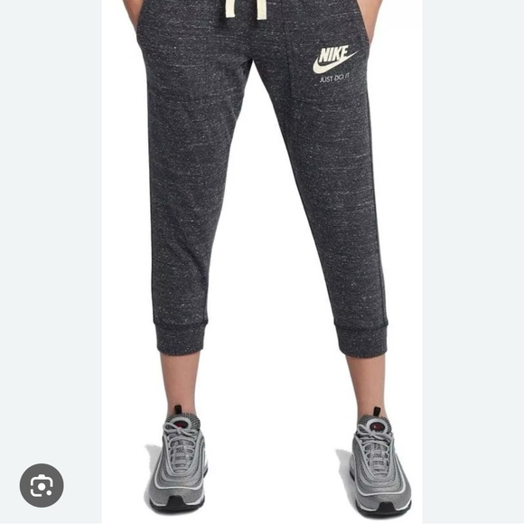 Nike Girls Sportswear Vintage Heathered Gray Crop Jogger Pants Size Large 10 - Picture 1 of 9